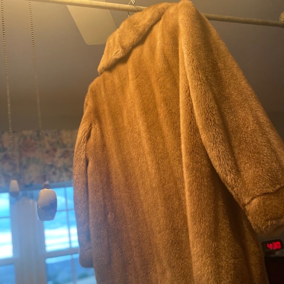 Faux Mink Fur coat - Picture 2 of 4